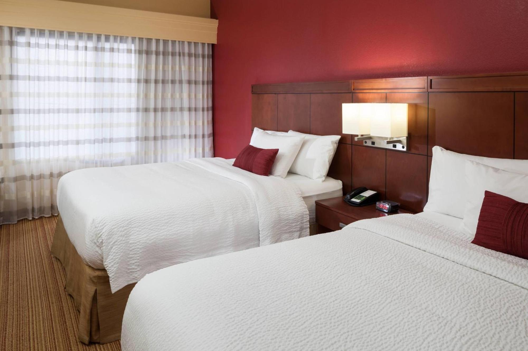 Courtyard By Marriott Jackson Ridgeland Hotel Exterior photo