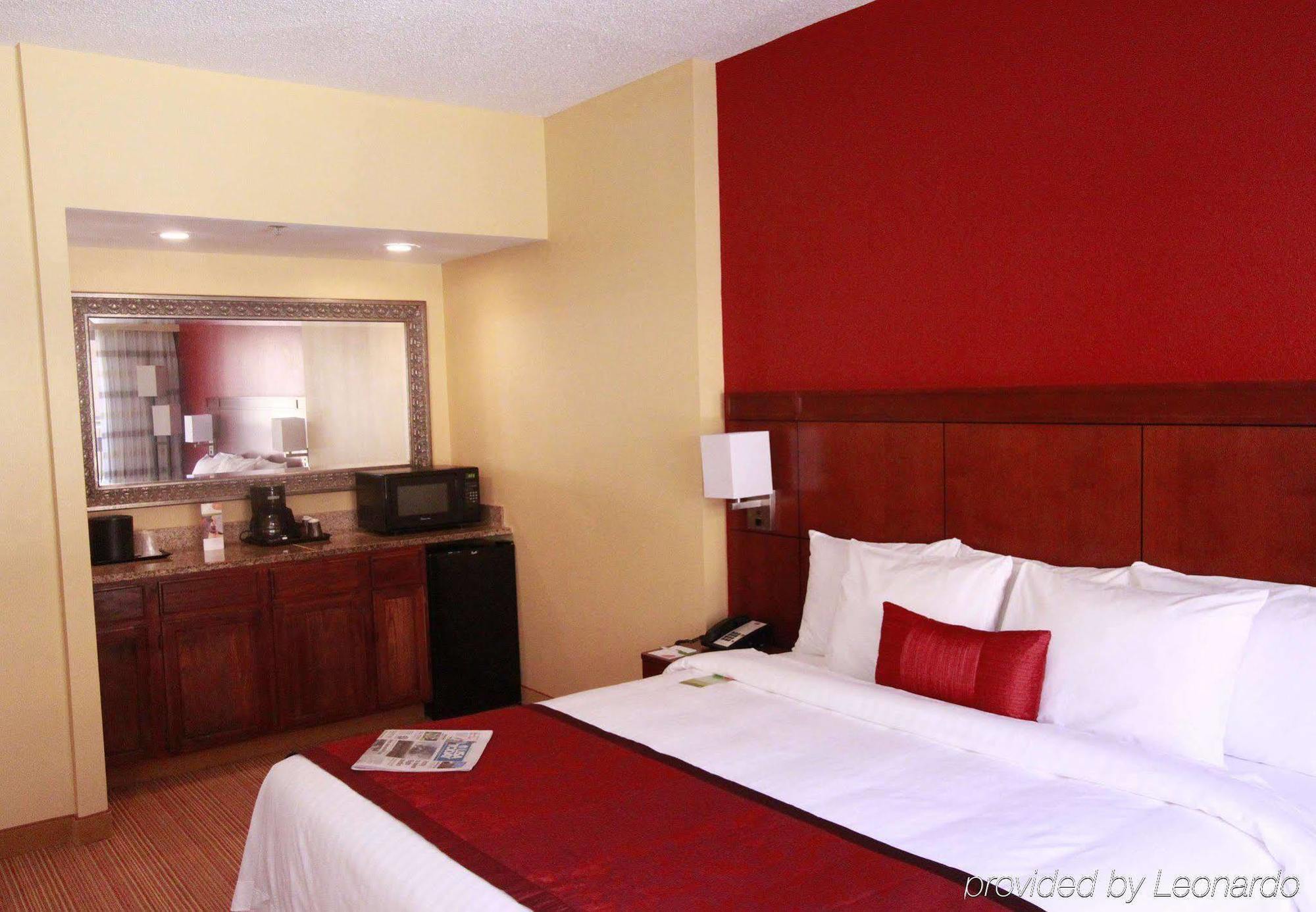 Courtyard By Marriott Jackson Ridgeland Hotel Exterior photo